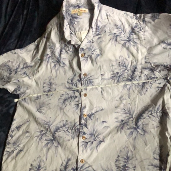 Tommy Bahama Hawaiian Tiki Shirt - Picture 7 of 8